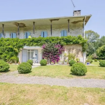 Apartmanhotel Bellevue 2*