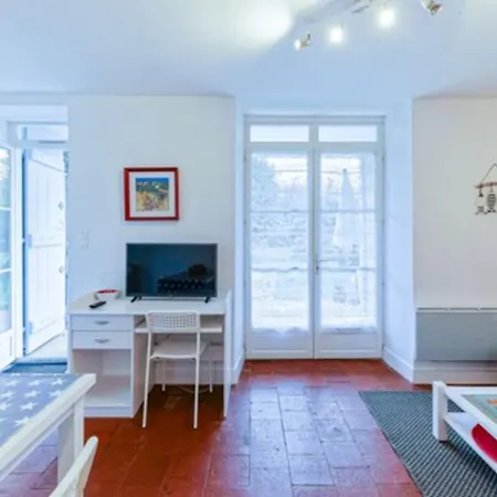 Apartmanhotel Bellevue 2*