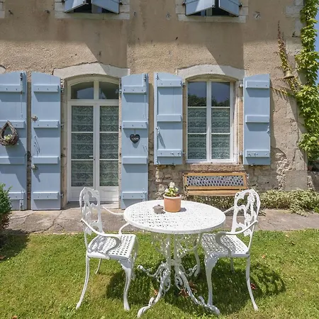 Apartmanhotel Bellevue 2*