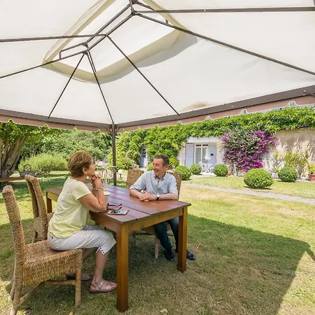 Bellevue Apartmanhotel 2*